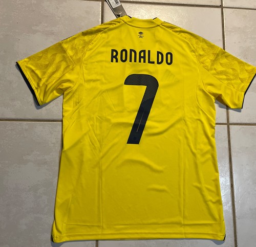 Nwt adidas nassr ronaldo - adidas, al