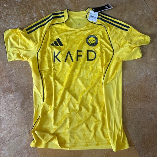 Nwt adidas nassr fc - adidas,